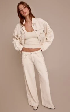 Prettylittlething Ecru Pleat Detail Denim Jeans