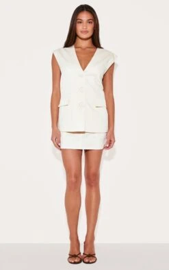 Prettylittlething Cream Tailored Woven Mini Skirt