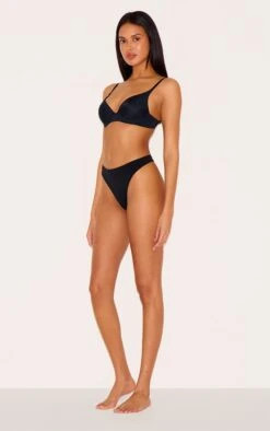 Prettylittlething Black Scoop Cupped Underwired Bra -Pretty Little Thing Shop 55695fcf5f303e7b6fe1663de11506fea4716442 CNL6122 3 black scoop cupped underwired bra