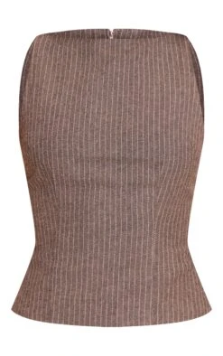 Prettylittlething Grey Herringbone Racer Neck Detail Top -Pretty Little Thing Shop 56a4ae8bf085a9b4b4a9eed6f5a441cae574ad20 CNO4537 5 herringbone racer neck detail top