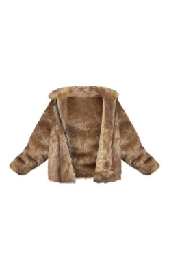 Prettylittlething Plus Dark Brown Faux Fur Oversized Coat -Pretty Little Thing Shop 56f872e8583b55580ae1eba88e3f146109f14204 cnk3490 5