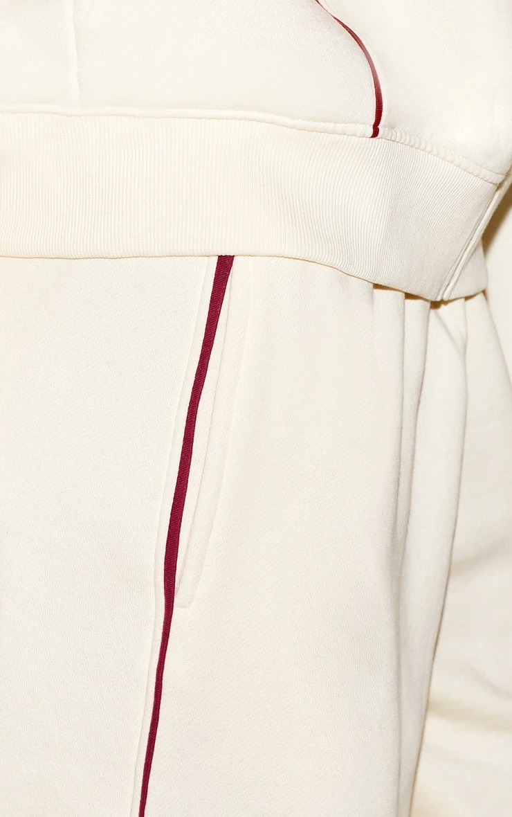 Prettylittlething Cream Wide Leg Contrast Seam Sweatpants 4 Prettylittlething Cream Wide Leg Contrast Seam Sweatpants - Image 4