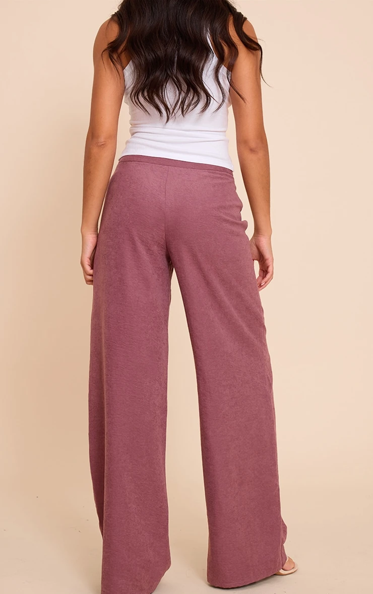 Prettylittlething Deep Purple Peachskin Seam Detail Straight Leg Pants - Image 3