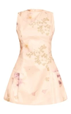 Satin Floral Floaty Skort Romper -Pretty Little Thing Shop 5f4ee3bb035dfa858f5eae44da64d68f0e574381 CNO0465 5 satin floral floaty skort playsuit