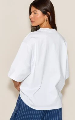Prettylittlething White Oversized Boxy T Shirt 5 Prettylittlething White Oversized Boxy T Shirt -Pretty Little Thing Shop 604a9f22ae2fc7f11c53ee5cb7f201f74cd773a6 CNN0514 2 white oversized boxy t shirt