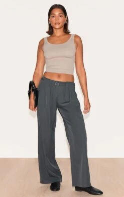 Prettylittlething Clay Snatched Rib Scoop Cropped Vest Top -Pretty Little Thing Shop 608db0d378739ca0ed2a01e53e50f9dbd344ffa5 CNM0092 3 clay contour rib scoop cropped vest top