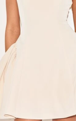 Prettylittlething Almond Woven Square Neck Shift Dress 8 Prettylittlething Almond Woven Square Neck Shift Dress -Pretty Little Thing Shop 60c0ed74bb1f1f2ee5fb41cac1099ce6c1a84ea9 CNL9679 4 almond woven square neck shift dress