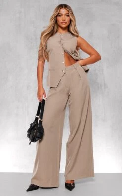 Prettylittlething Taupe Woven Tailored Vest 7 Prettylittlething Taupe Woven Tailored Vest -Pretty Little Thing Shop 614edae4f2d09573971ac181d845d0112d95d13e CNJ7366 3 taupe woven tailored waistcoat