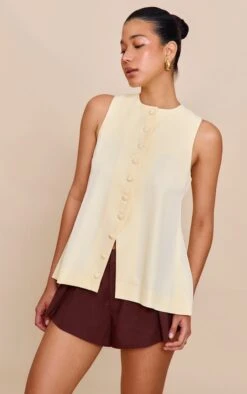 Prettylittlething Butter Yellow Woven Button Down Longline Vest 8 Prettylittlething Butter Yellow Woven Button Down Longline Vest -Pretty Little Thing Shop 64a7508097892b763e2218bc954c4b7a68902b81 CNN0271 4 butter yellow woven button down longline waistcoat