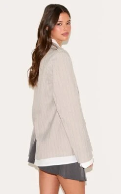 Prettylittlething Light Grey Pinstripe Shirt Detail Blazer -Pretty Little Thing Shop 653c5ecb374811c3535cec6cc737953e19a21cbd CNL7595 2 light grey pinstripe shirt detail blazer