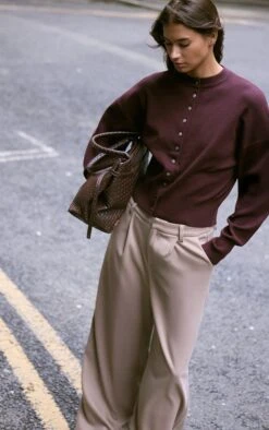 Prettylittlething Mushroom Brushed Tailored Straight Leg Pants -Pretty Little Thing Shop 6b83c83263edb68a4069229478f7f5dbb1df45c7 CNO5218 4 mushroom brushed tailored straight leg trousers