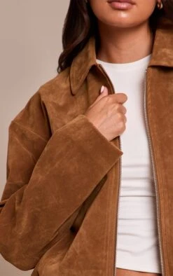 Tan Suede Zip Up Pleated Cropped Jacket 8 Tan Suede Zip Up Pleated Cropped Jacket -Pretty Little Thing Shop 6bb5bf7b2408e604727ccff056c1387e343a6394 CNO2237 4 tan suede zip up pleated cropped jacket