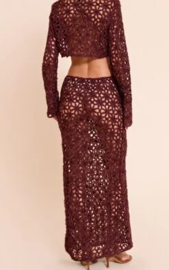 Dark Brown Textured Floral Maxi Skirt 7 Dark Brown Textured Floral Maxi Skirt -Pretty Little Thing Shop 6df47e07daa50c1fcb1f1bb2e7ed98cd81a8eab5 CNN9763 3 dark brown textured floral maxi skirt