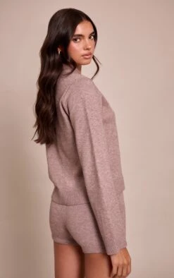 Prettylittlething Mocha Knitted Short -Pretty Little Thing Shop 6f573bd9b33fb0e574756d718032adc553b628c6 CNN7040 3 mocha knitted short
