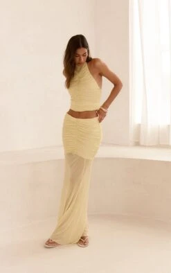 Prettylittlething Lemon Mesh Ruched Low Rise Maxi Skirt -Pretty Little Thing Shop 71665e6f4276b5694109d1c1201530c79b4e8e12 CNN1520 2 lemon mesh ruched low rise maxi skirt