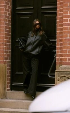 Prettylittlething Washed Black Low Rise Boyfriend Leg Jeans 9 Prettylittlething Washed Black Low Rise Boyfriend Leg Jeans -Pretty Little Thing Shop 768c05184f889b8caf0b7f450bddcfc4b18eb460 CNM0296 5 washed black low rise boyfriend leg jeans