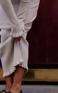 Prettylittlething Beige Rib Knit Piquet Hem Maxi Dress 8 Prettylittlething Beige Rib Knit Piquet Hem Maxi Dress -Pretty Little Thing Shop 76a73614eb98d7c8126ad42b999a8481c5377651 cnj6047 4