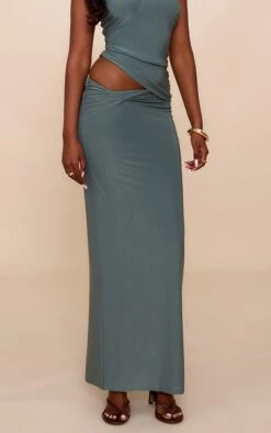 Prettylittlething Sea Green Double Slinky Twist Maxi Skirt -Pretty Little Thing Shop 794bbe14fb4043b220cd24d1b0e55ce4aef5a81f CNN4149 2 sea green double slinky twist maxi skirt