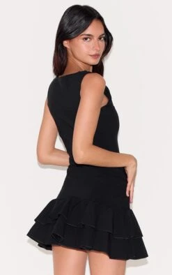 Prettylittlething Black Boat Neck Pleated Hem Shift Dress 6 Prettylittlething Black Boat Neck Pleated Hem Shift Dress -Pretty Little Thing Shop 7c2a3c219827bb1f72e836c148e26136eb64aa5f cnm2248 2