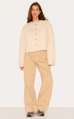 Prettylittlething Stone Button Up Round Neck Quilted Jacket -Pretty Little Thing Shop 7d34eacbda11eb85936f7f3b5bba96d9e9a8ffd7 CNM1424 3 stone button up round neck quilted jacket