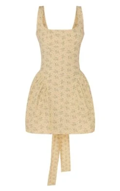 Prettylittlething Stone Bow Back Detail Skater Dress -Pretty Little Thing Shop 7dc46f3a33debf3ee67f729aa42c984f2adbe29b CNM0110 5 stone bow back detail skater dress