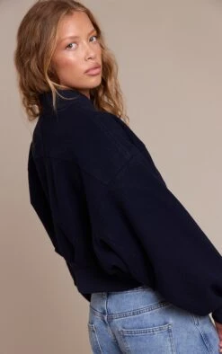 Prettylittlething Navy Ruched Sleeve Cropped Bomber Jacket -Pretty Little Thing Shop 7df73de3c7713b149f2e4b2992f0673f2cb76a1b CNN7104 2 navy ruched sleeve cropped bomber jacket