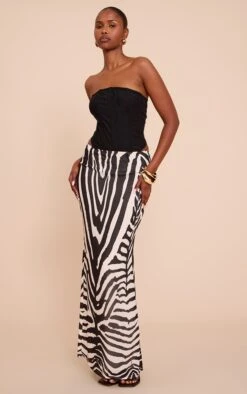 Prettylittlething Black Print Chiffon Maxi Skirt