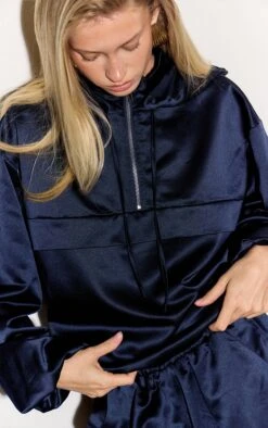 Prettylittlething Navy Satin Wide Leg Pants -Pretty Little Thing Shop 7efb2af85294abe3c62f79e6c656595144c7d4da CNN8098 4 navy satin wide leg trousers