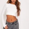 Prettylittlething White Basic Slinky Long Sleeve Crop Top -Pretty Little Thing Shop 814c9eb88b68d4549dd162029631fd3dbd02763b cnf0760 1