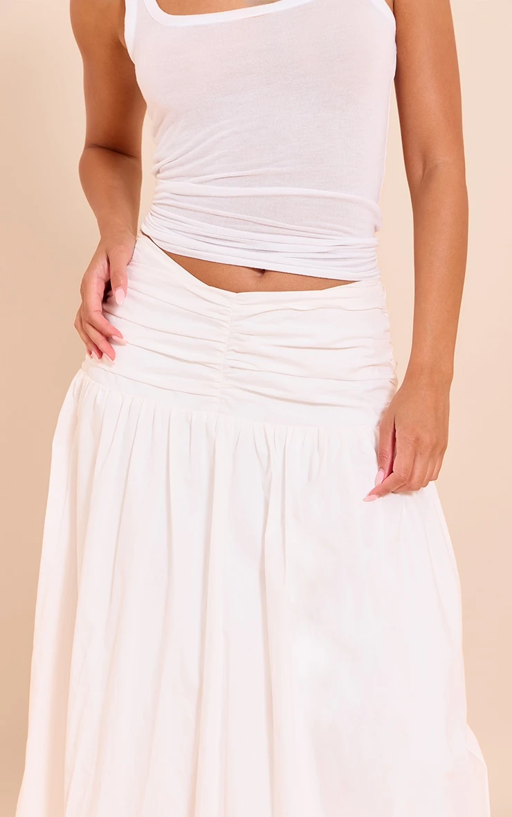 Prettylittlething White Cotton Poplin Ruched Dropped Waist Maxi Skirt 4 Prettylittlething White Cotton Poplin Ruched Dropped Waist Maxi Skirt - Image 4