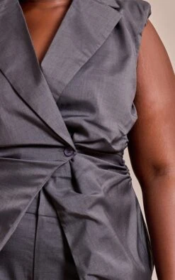 Prettylittlething Plus Navy Ruched Sleeveless Blazer -Pretty Little Thing Shop 82eb2d873bb34973256003cd3b9c947938b0954d CNN8081 4 plus navy ruched sleeveless blazer