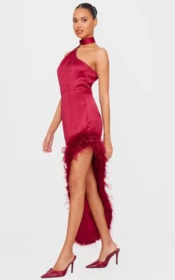 Prettylittlething Red Satin High Neck Feather Trim Maxi Dress -Pretty Little Thing Shop 82ffbc0fbd5e97fff57a55d4698e1a020402ac20 cnl0287 3