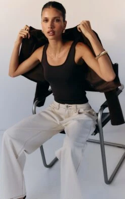 Prettylittlething Ecru Low Rise Wide Leg Jeans 7 Prettylittlething Ecru Low Rise Wide Leg Jeans -Pretty Little Thing Shop 83403ee37081a58dcf0036ae7a97d86235d8887a CNM0293 4 ecru low rise wide leg jeans