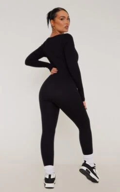 Prettylittlething Black Snatched Rib Square Neck Long Sleeve Jumpsuit -Pretty Little Thing Shop 8352bbbd83ca157871d9027649d1d08f2e331094 CNC6439 2 black contour rib square neck long sleeve jumpsuit