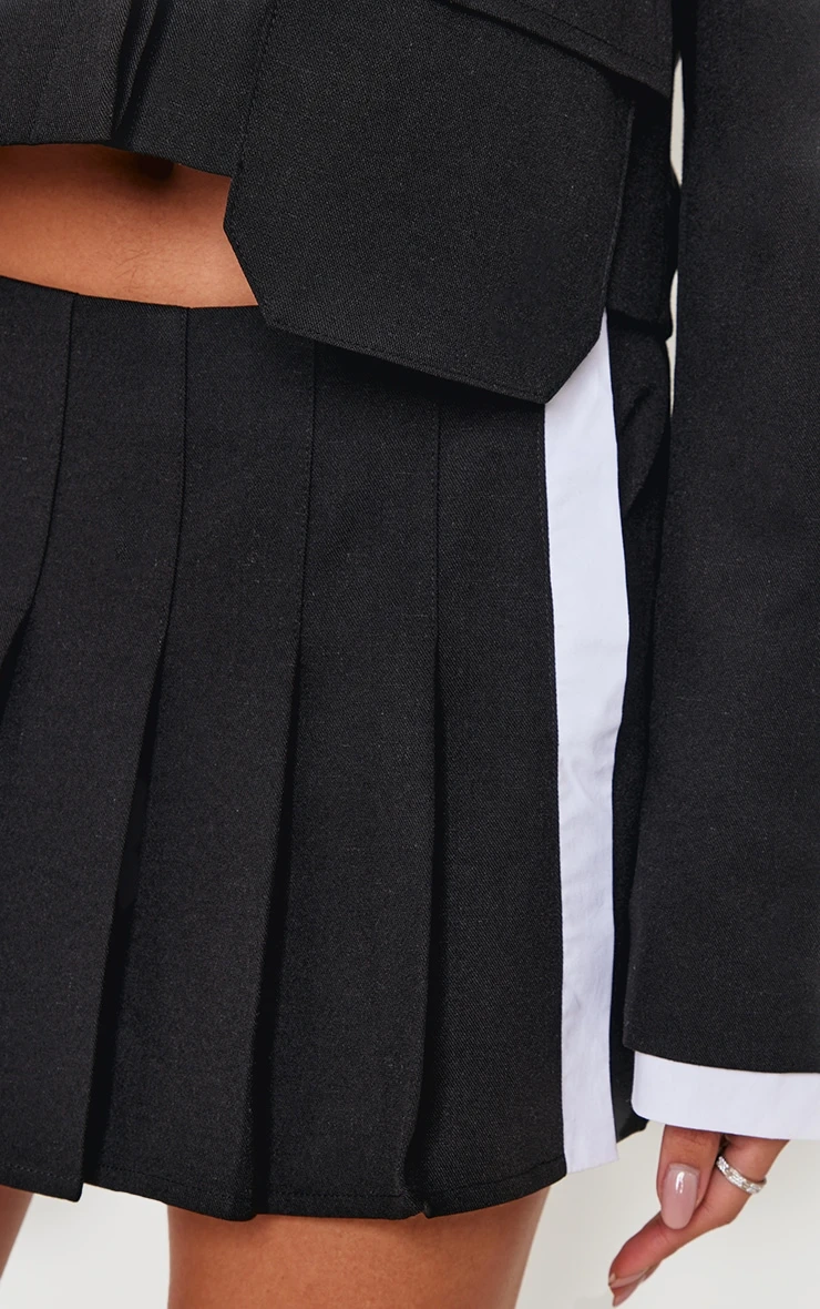 Prettylittlething Black Tailored Pleated Mini Skort 5 Prettylittlething Black Tailored Pleated Mini Skort - Image 5