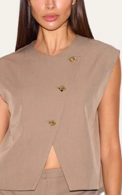 Prettylittlething Mushroom Gold Trim Oversized Vest 8 Prettylittlething Mushroom Gold Trim Oversized Vest -Pretty Little Thing Shop 83ff088f6b5c4327dd06030ea51af509a718040f CNM0407 4 mushroom gold trim oversized waistcoat