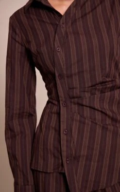 Dark Brown Woven Pinstriped Asymmetrical Shirt 8 Dark Brown Woven Pinstriped Asymmetrical Shirt -Pretty Little Thing Shop 886c325c3c1f01842233944adc87d50ef0976265 CNO0657 4 dark brown woven pinstriped asymmetrical shirt