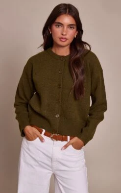 Prettylittlething Khaki Crew Neck Knit Cardigan -Pretty Little Thing Shop 88b65bcdae23ff866d02c7b11eefdf4b9bc96b46 CNN6369 3 khaki crew neck knit cardigan