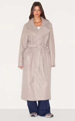 Prettylittlething Taupe Oversized Wool Look Trench Coat -Pretty Little Thing Shop 88df821cc637efc101a7fcfb6ae3ee8138a2c102 CNL5185 3 taupe oversized wool look trench coat