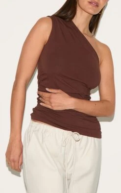 Prettylittlething Chocolate Asymmetric Ruched Sleeveless Long Top 8 Prettylittlething Chocolate Asymmetric Ruched Sleeveless Long Top -Pretty Little Thing Shop 8d432c1ae38faef768b0fafe0eaef7e41c1dfce4 CNM3831 4 chocolate asymmetric ruched sleeveless long top