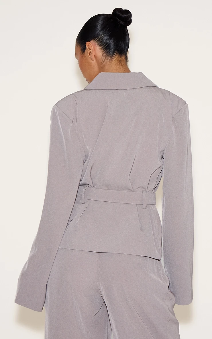 Prettylittlething Grey Tailored Woven Cropped Trench 2 Prettylittlething Grey Tailored Woven Cropped Trench - Image 2