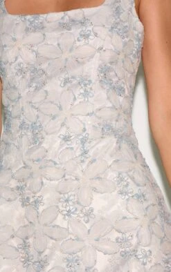 Prettylittlething Blue Floral Jacquard Shift Dress 8 Prettylittlething Blue Floral Jacquard Shift Dress -Pretty Little Thing Shop 91de2fd711202bb137edba18d436b51710e9a544 CNL9021 4 almond floral jacquard shift dress