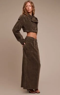 Khaki Faux Suede Cropped Trench 7 Khaki Faux Suede Cropped Trench -Pretty Little Thing Shop 93b01b9b692989446db11ede0a468b33ea95bfe7 CNO0654 3 khaki faux suede cropped trench