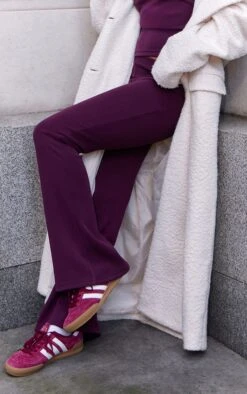 Prettylittlething Burgundy Premium Soft Touch Skinny Flare Pants 7 Prettylittlething Burgundy Premium Soft Touch Skinny Flare Pants -Pretty Little Thing Shop 95d32536a87f05ef352fe3177fdca42c7bd18cd7 cnk4723 3