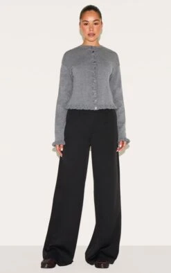 Prettylittlething Grey Knit Ruffle Detail Cardigan 7 Prettylittlething Grey Knit Ruffle Detail Cardigan -Pretty Little Thing Shop 95ff85e6c4dea4557bb7df5911d11c55dcf4650a CNM7659 3 grey knit ruffle detail cardigan