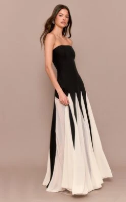 Prettylittlething Black Bandeau Contrast Chiffon Pleated Maxi Dress -Pretty Little Thing Shop 965756f855333ee286c95781954db713133e7780 CNM2455 3 black bandeau contrast chiffon pleated maxi dress