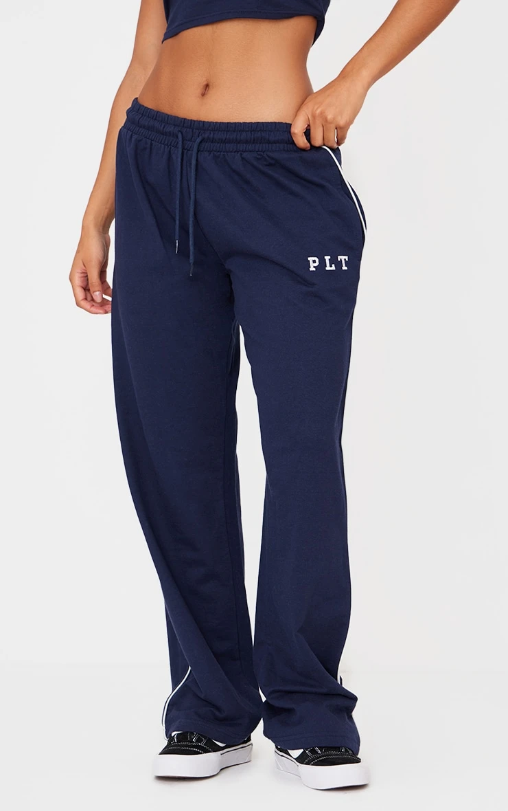 PRETTYLITTLETHING Navy Contrast Binding Wide Leg Sweatpants 2 PRETTYLITTLETHING Navy Contrast Binding Wide Leg Sweatpants - Image 2