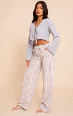 Prettylittlething Light Blue Textured Tie Front Detail Blouse -Pretty Little Thing Shop 981525b2a1292dd5a058071dc807540a894f92c5 CNN6740 3 light blue textured tie front detail blouse