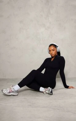 Prettylittlething Black Structured Snatched Rib Zip Jumpsuit