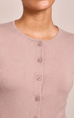 Prettylittlething Taupe Button Through Fine Knit Cardigan 8 Prettylittlething Taupe Button Through Fine Knit Cardigan -Pretty Little Thing Shop 9abf1d1cc5ed5e08981ec15328d9d1e77d52c45b CNN6358 4 taupe button through fine knit cardigan